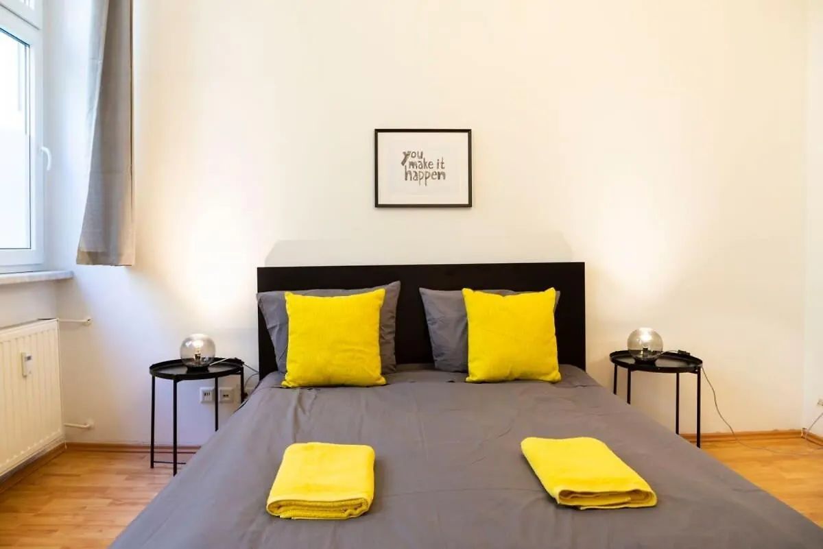 One Bedroom Apartment Berlin Neukoelln Niemcy
