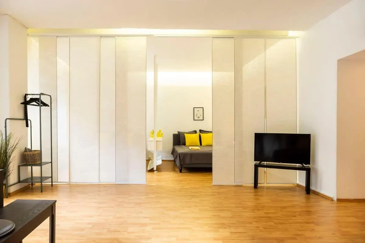 One Bedroom Apartment Berlin Neukoelln Niemcy