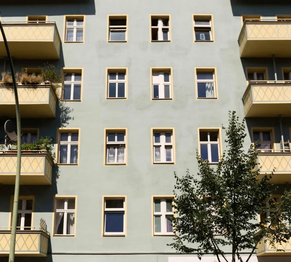One Bedroom Apartment Berlin Neukoelln