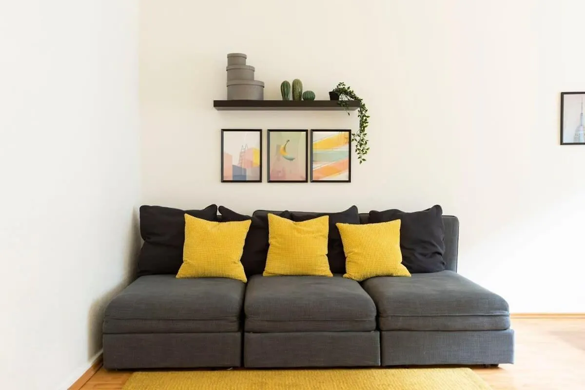 One Bedroom Apartment Berlin Neukoelln Almanya