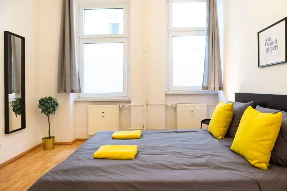 One Bedroom Apartment Berlin Neukoelln Almanya